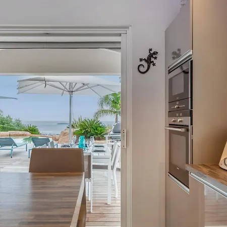 Magnificent House With Swimming Pool And Sea View 15 Minutes From Cannes Mandelieu-la-Napoule